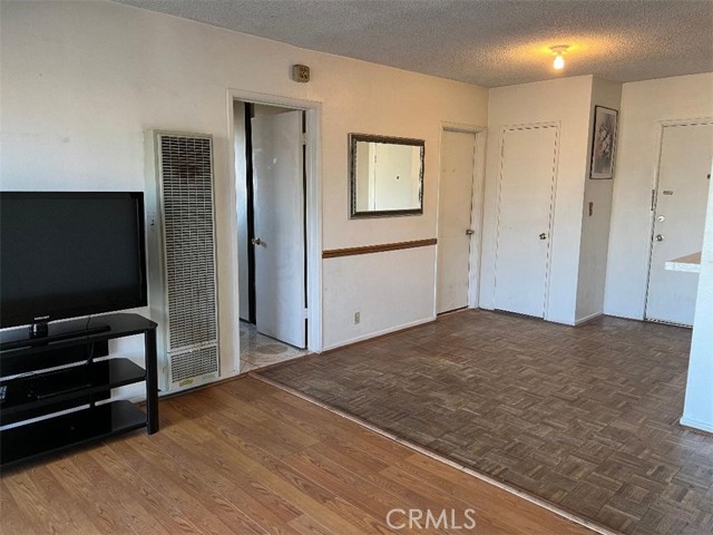 Detail Gallery Image 7 of 9 For 1041 252nd St #12,  Harbor City,  CA 90710 - 1 Beds | 1 Baths