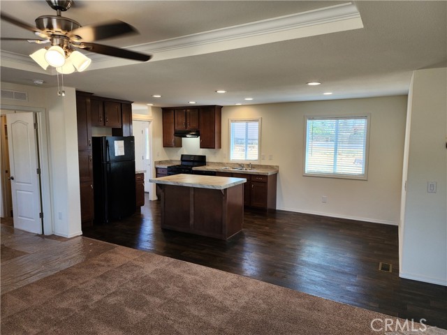 Detail Gallery Image 10 of 31 For 926 Maida Ln, Paradise,  CA 95969 - 2 Beds | 2 Baths