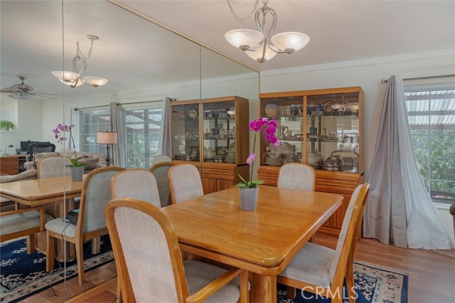 6354 Berkshire Avenue, Paradise CA: https://media.crmls.org/medias/1e9b1c40-dd08-4b88-b63a-1f6735a44ffd.jpg