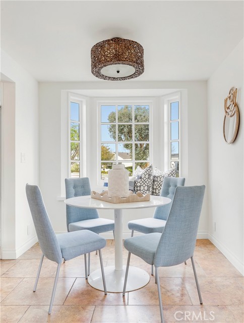 Detail Gallery Image 7 of 22 For 469 Lenwood Circle, Costa Mesa,  CA 92627 - 4 Beds | 3 Baths