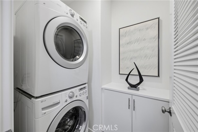 Detail Gallery Image 17 of 22 For 96 Tallowood, Irvine,  CA 92620 - 4 Beds | 3 Baths