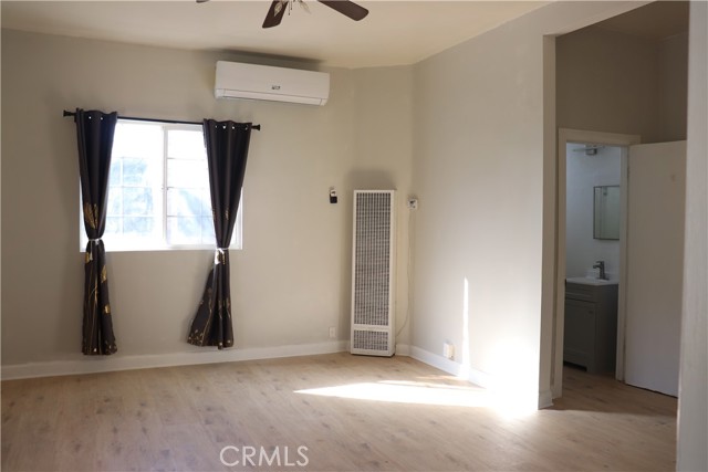 Detail Gallery Image 5 of 21 For 1971 7th, Riverside,  CA 92507 - – Beds | – Baths