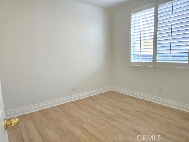 Detail Gallery Image 11 of 35 For 32921 Adelante St, Temecula,  CA 92592 - 5 Beds | 3 Baths