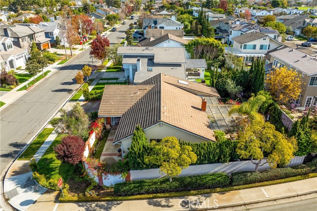 Detail Gallery Image 3 of 44 For 1801 Port Margate Pl, Newport Beach,  CA 92660 - 3 Beds | 2 Baths