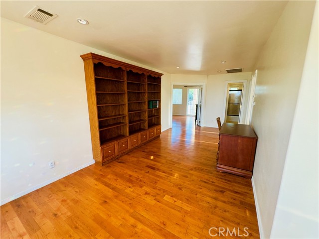 14542 Los Robles Avenue, Hacienda Heights CA: https://media.crmls.org/medias/1e9d9492-3db0-47eb-8780-a85b013a7675.jpg