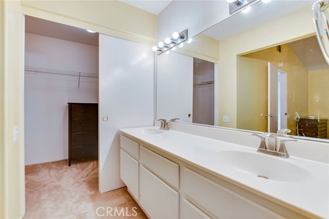 5575 Osborne Court, San Bernardino CA: https://media.crmls.org/medias/1e9db1d4-d332-4c0c-829c-722bb924e899.jpg