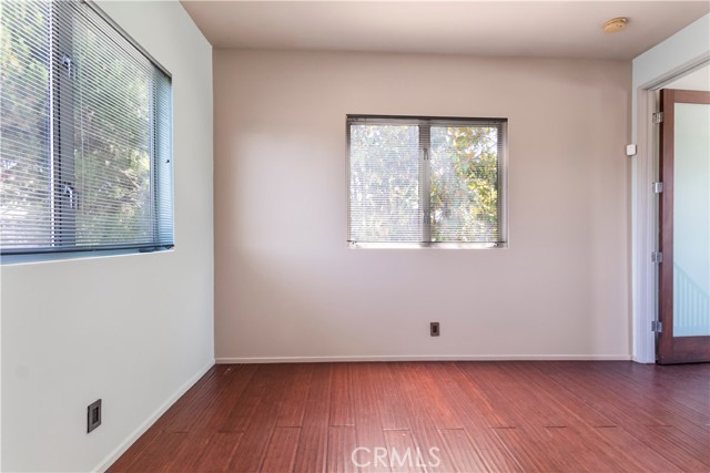 1419 Angelus Avenue, Los Angeles CA: https://media.crmls.org/medias/1e9ea0ce-9149-49cf-bac9-5a161e60aa3b.jpg