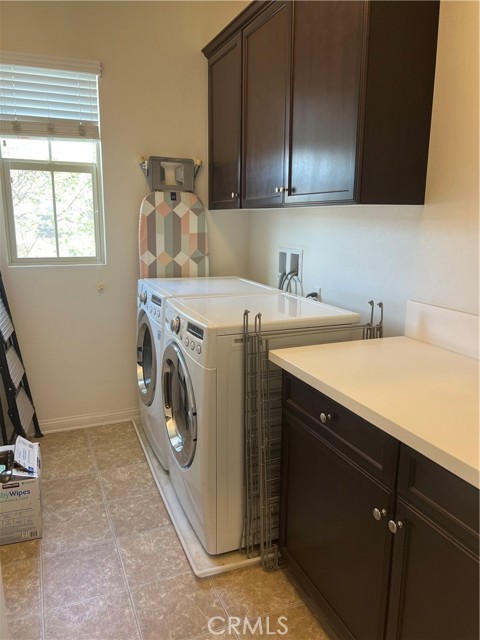 Detail Gallery Image 22 of 29 For 481 Portoles Ln, Brea,  CA 92823 - 4 Beds | 3 Baths