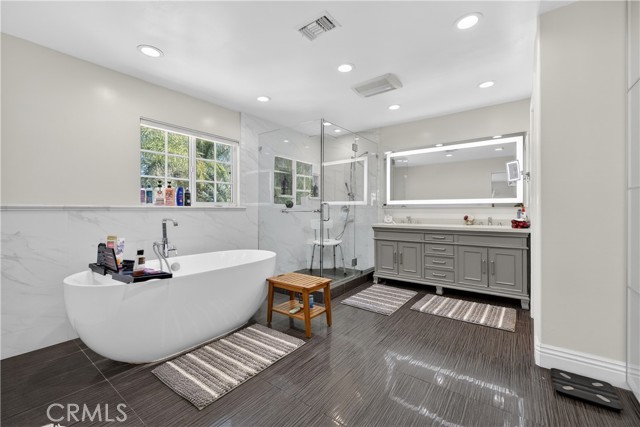 Image 33 of 70 For 4310 Mountain Shadows