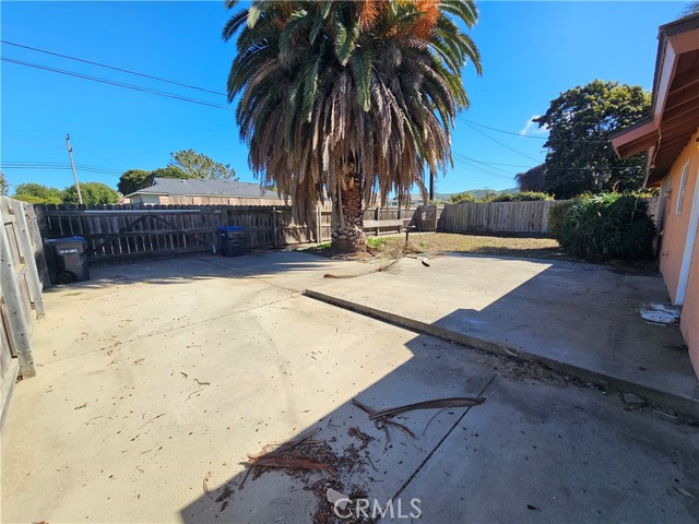 Detail Gallery Image 6 of 9 For 420 N W St, Lompoc,  CA 93436 - 3 Beds | 2 Baths