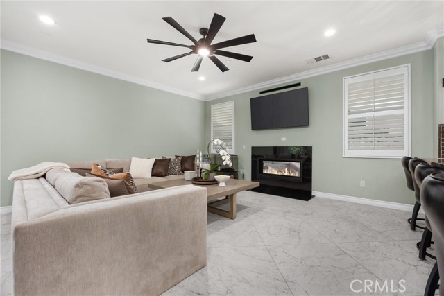 28537 Vista Del Rio Drive, Valencia CA: https://media.crmls.org/medias/1e9f3845-2887-4ccb-91fb-962e98b25228.jpg