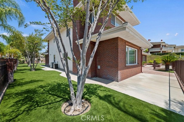 Detail Gallery Image 59 of 75 For 6975 Wyndham Hill Dr, Riverside,  CA 92506 - 4 Beds | 4/1 Baths