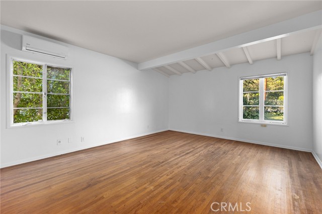 Detail Gallery Image 25 of 51 For 2976 Lombardy Rd, Pasadena,  CA 91107 - 3 Beds | 2 Baths