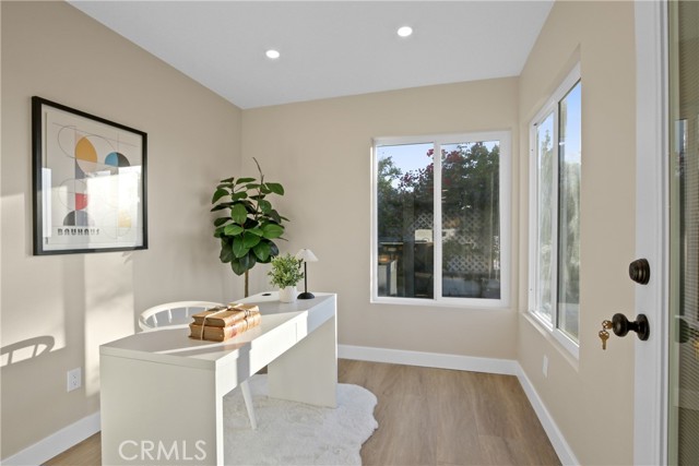 Detail Gallery Image 13 of 27 For 520 Golden Sky Ln, Anaheim,  CA 92807 - 3 Beds | 2 Baths