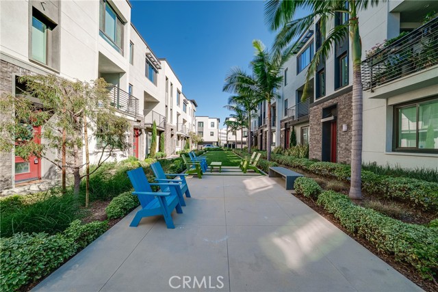 Detail Gallery Image 9 of 35 For 152 Schick, Irvine,  CA 92614 - 4 Beds | 3/1 Baths