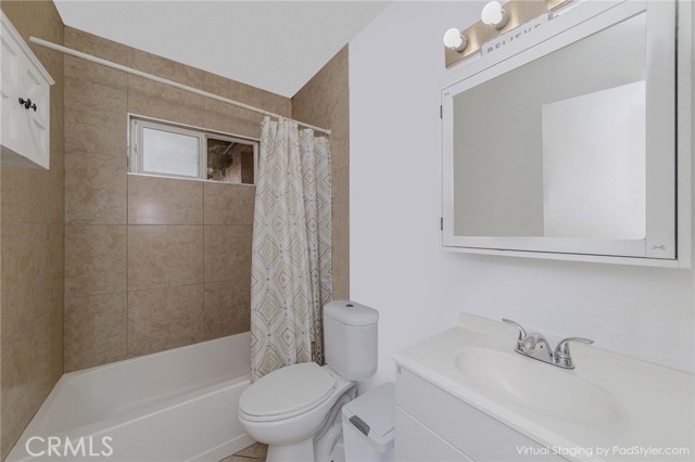 1236 N Dresden Place, Anaheim CA: https://media.crmls.org/medias/1ea0b64a-4c88-4b1b-9444-67b28a1f3d0e.jpg