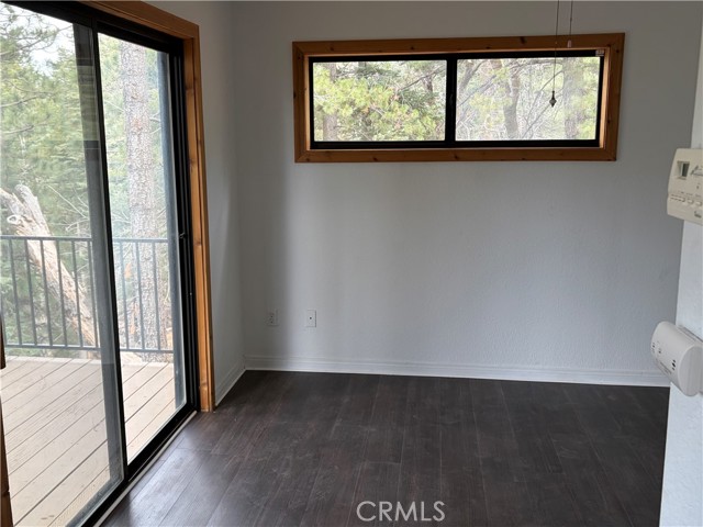 Detail Gallery Image 13 of 20 For 6302 Spruce, Angelus Oaks,  CA 92305 - 2 Beds | 2 Baths