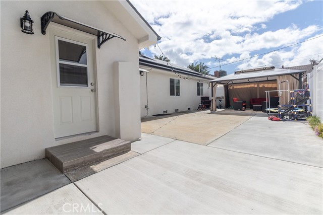 Detail Gallery Image 50 of 51 For 14159 Gault St, Van Nuys,  CA 91405 - 3 Beds | 2 Baths