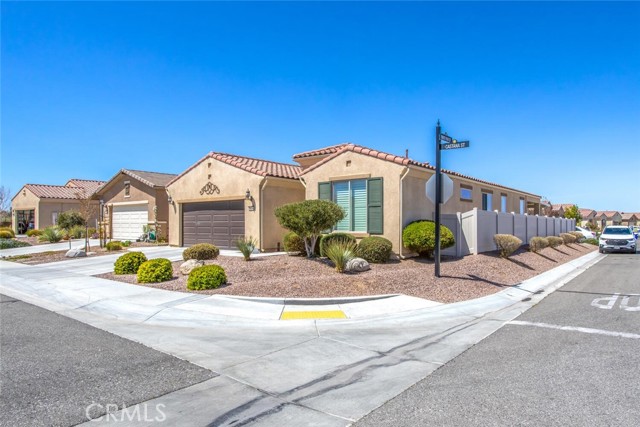 19214 Castana ST, Apple Valley, CA 92308 thumbnail