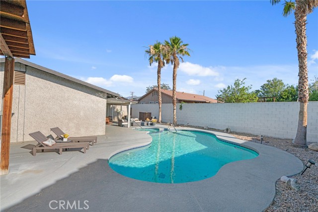 Detail Gallery Image 40 of 44 For 13524 La Mesa Dr, Desert Hot Springs,  CA 92240 - 3 Beds | 2 Baths