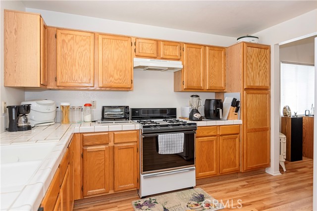 44250 62nd W Street, Lancaster CA: https://media.crmls.org/medias/1ea2c476-4e56-4026-a884-c8d77f4d69c1.jpg