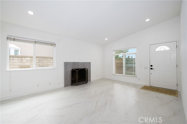 22822 Via Octavo, Mission Viejo CA: https://media.crmls.org/medias/1ea31cd0-e4b2-40d9-b71a-6542e496bd6d.jpg