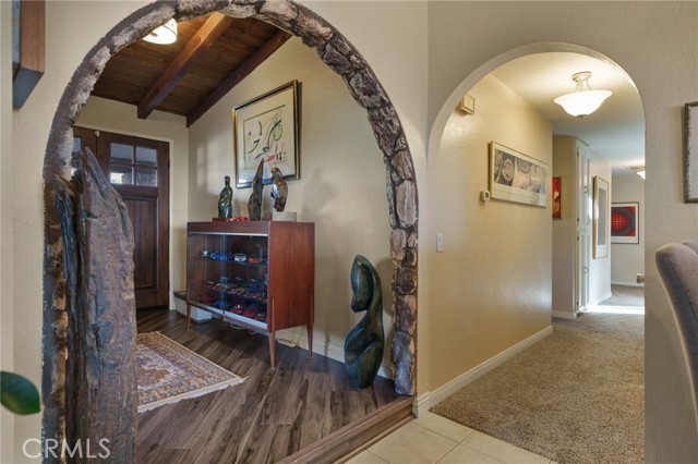 Detail Gallery Image 22 of 68 For 20995 Onaknoll Dr, Lake Mathews,  CA 92570 - 4 Beds | 2/1 Baths