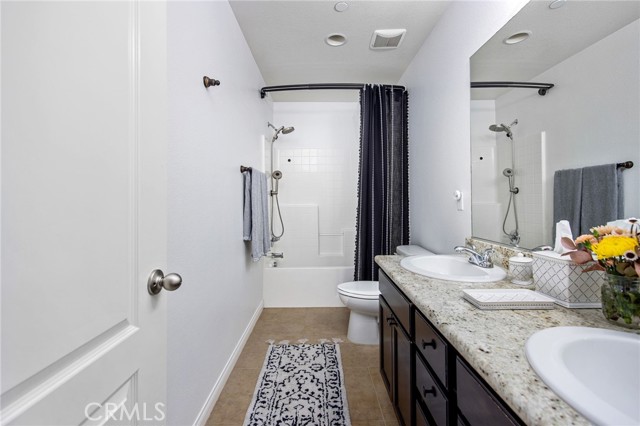 Detail Gallery Image 26 of 69 For 35595 Desert Rose Way, Lake Elsinore,  CA 92532 - 4 Beds | 3 Baths