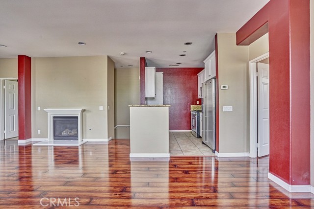 Detail Gallery Image 15 of 22 For 6273 Camposa, Corona,  CA 91752 - 2 Beds | 2/1 Baths