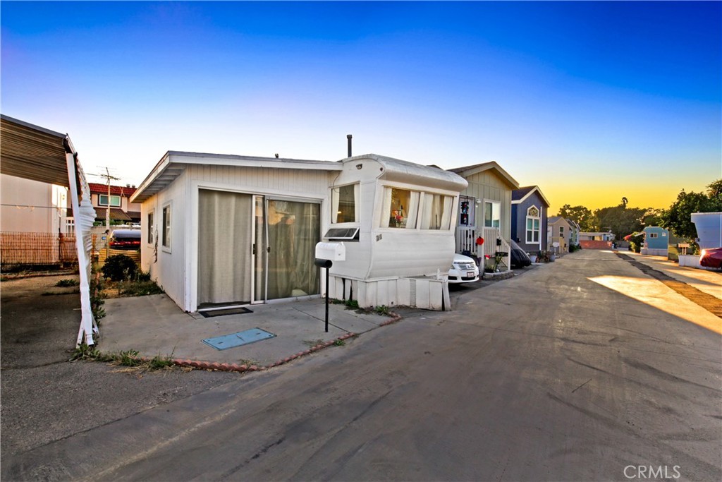 MLS #DW25229041 image #16