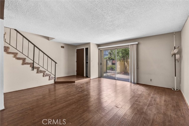 Image 3 of 15 For 426 Orange Avenue E