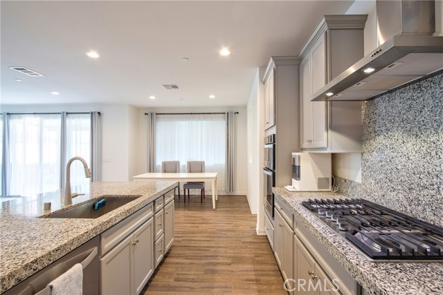 Detail Gallery Image 17 of 65 For 33022 Clairette Ct, Winchester,  CA 92596 - 6 Beds | 5 Baths
