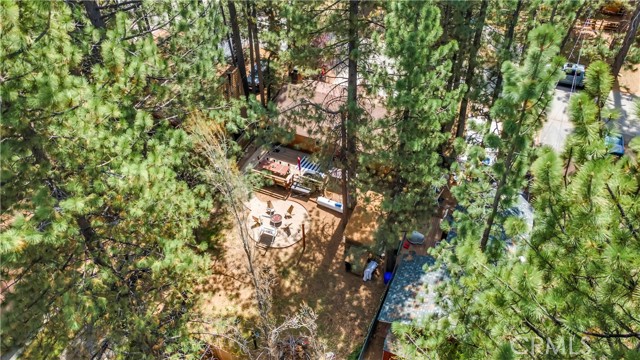 42660 La Placida, Big Bear Lake CA: https://media.crmls.org/medias/1ea51e7e-3a21-403e-aba0-11438bd3fcce.jpg