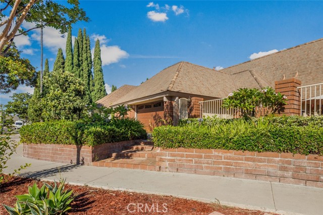 15232 Lille Circle, Irvine CA: https://media.crmls.org/medias/1ea5db0a-7418-423f-9a33-047013633229.jpg