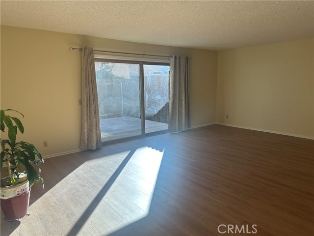 Detail Gallery Image 6 of 42 For 1008 Las Lomas Dr #C,  La Habra,  CA 90631 - 2 Beds | 1/1 Baths