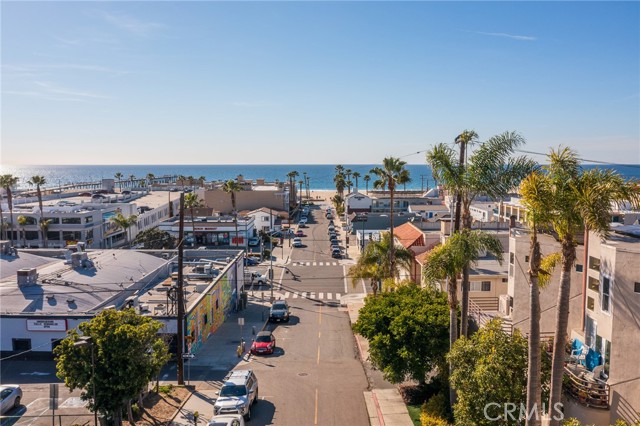 1401 Manhattan Ave, Hermosa Beach, California 90254, 4 Bedrooms Bedrooms, ,2 BathroomsBathrooms,Residential,Sold,Manhattan Ave,SB22023930