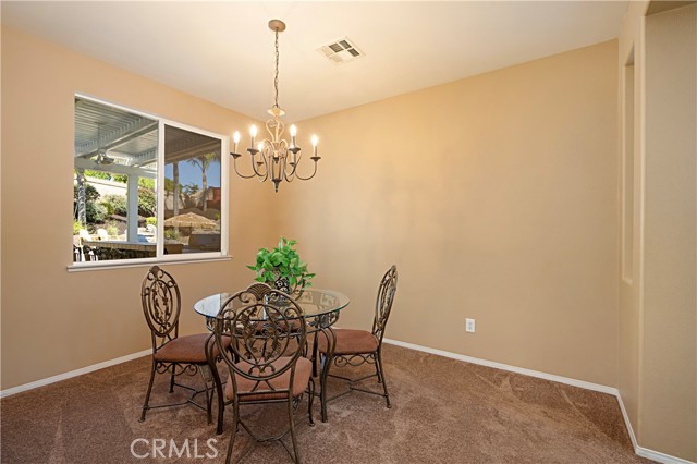 Detail Gallery Image 16 of 58 For 23748 Cloverleaf Way, Murrieta,  CA 92562 - 4 Beds | 3/1 Baths