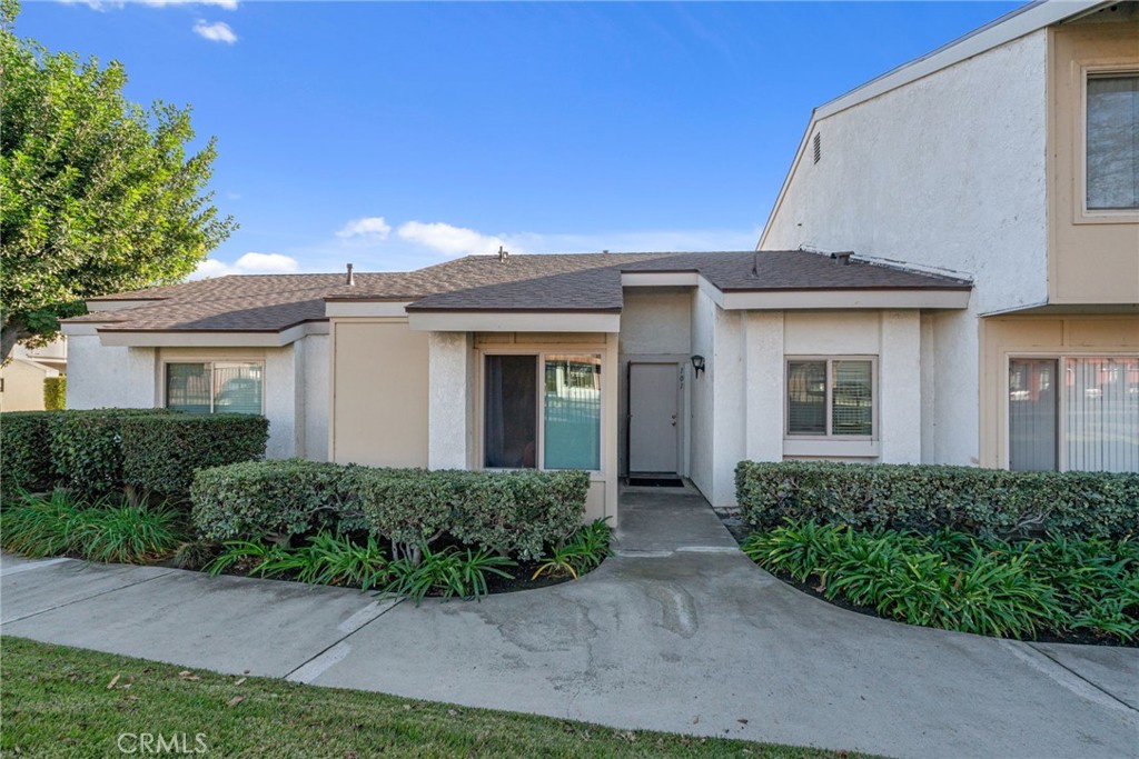 950 E La Habra Blvd #101