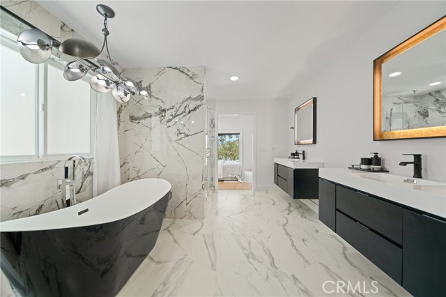 Detail Gallery Image 33 of 64 For 25802 Jamon Ln, Mission Viejo,  CA 92691 - 4 Beds | 4/1 Baths