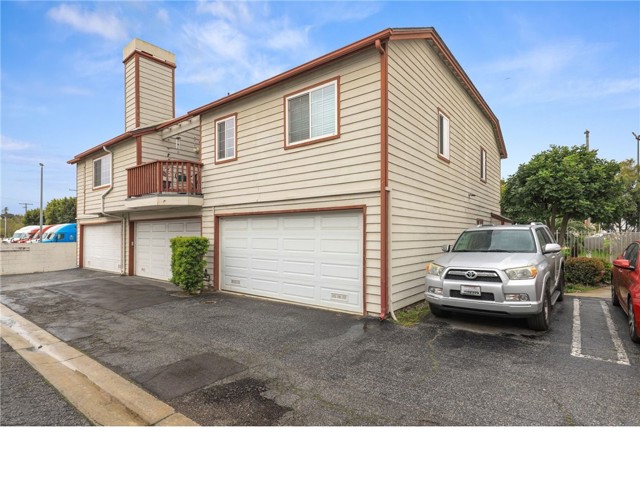 25520 Dodge Avenue, Harbor City CA: https://media.crmls.org/medias/1ea865b2-3e72-4618-9b8a-b9f43aba0781.jpg
