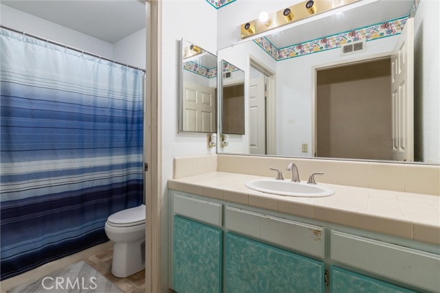 43653 Serenity Court, Lancaster CA: https://media.crmls.org/medias/1ea8c94e-85d0-40e9-bf3e-8f88c7e87199.jpg