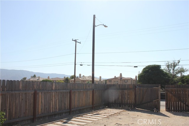 0 Elm Street, Lake Elsinore CA: https://media.crmls.org/medias/1ea9a722-7b12-440c-8f96-99eb1956d57e.jpg