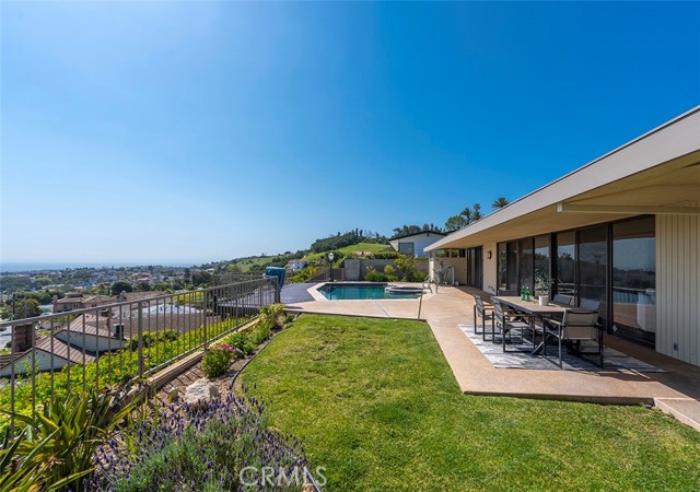 2044 Suana Drive, Rancho Palos Verdes, California 90275, 3 Bedrooms Bedrooms, ,3 BathroomsBathrooms,Residential,Sold,Suana,SB23028862