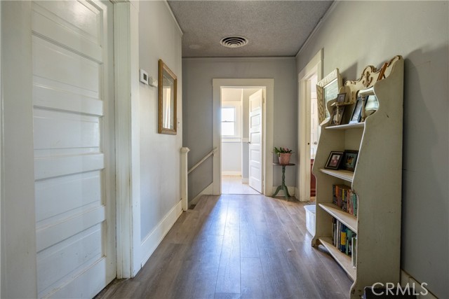 Detail Gallery Image 37 of 48 For 3463 E Kerckhoff, Fresno,  CA 93702 - 4 Beds | 2 Baths