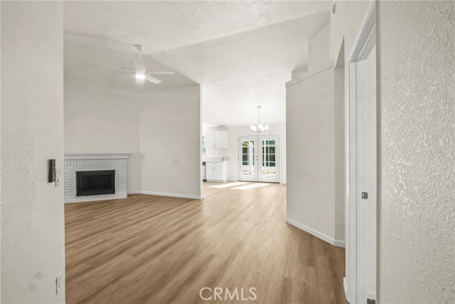 Detail Gallery Image 2 of 27 For 2130 Matthew Ave, Rosamond,  CA 93560 - 3 Beds | 2 Baths