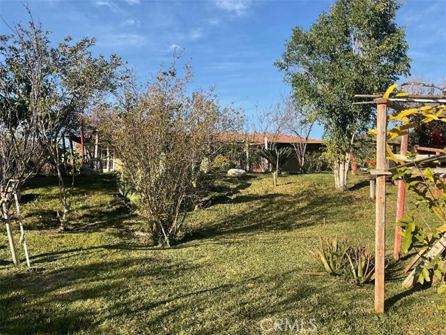 Detail Gallery Image 35 of 37 For 8234 Stonewood, Jurupa Valley,  CA 92509 - 3 Beds | 2 Baths