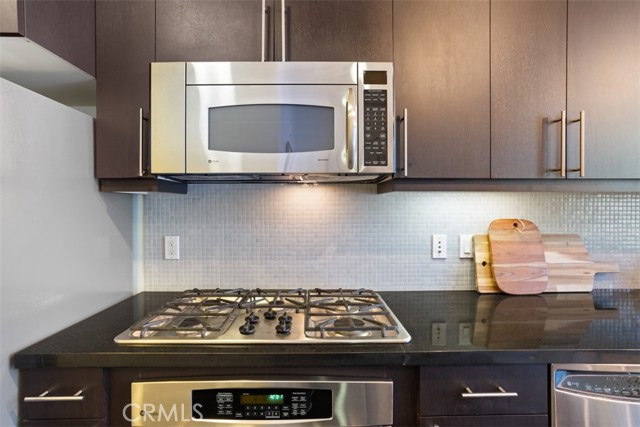 Detail Gallery Image 9 of 32 For 655 S Hope St #1508,  Los Angeles,  CA 90017 - 1 Beds | 1 Baths