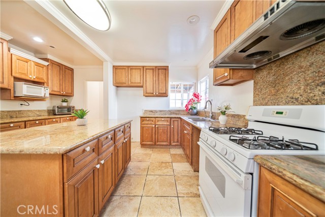Detail Gallery Image 8 of 33 For 10351 Mildred St, El Monte,  CA 91733 - 3 Beds | 2 Baths