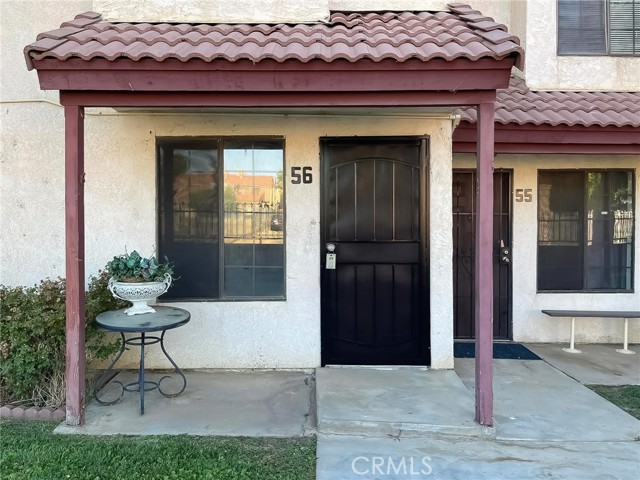 Detail Gallery Image 2 of 24 For 2260 E Avenue Q4 #56,  Palmdale,  CA 93550 - 3 Beds | 2 Baths