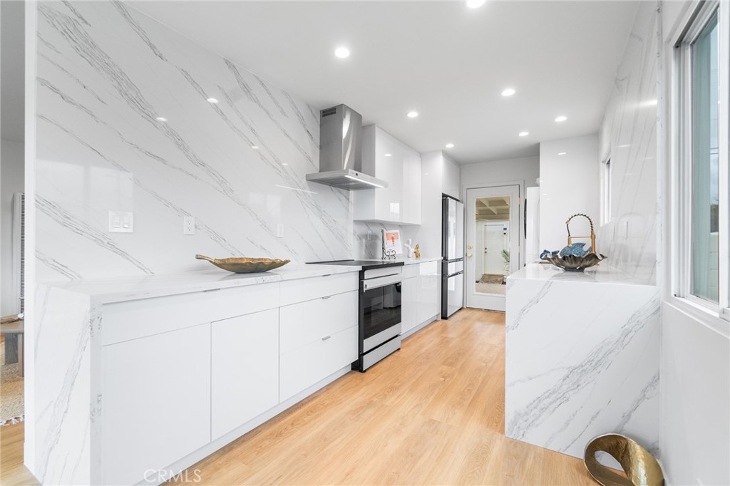 MLS #SB25262251 img 12